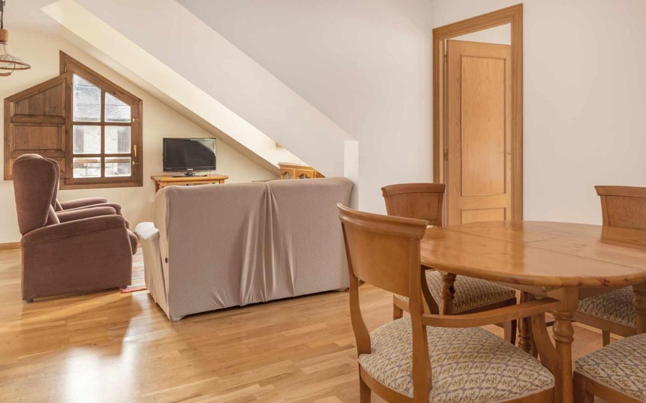 Atico B Residencial Caldares El Pueyo Apartment El Pueyo de Jaca
